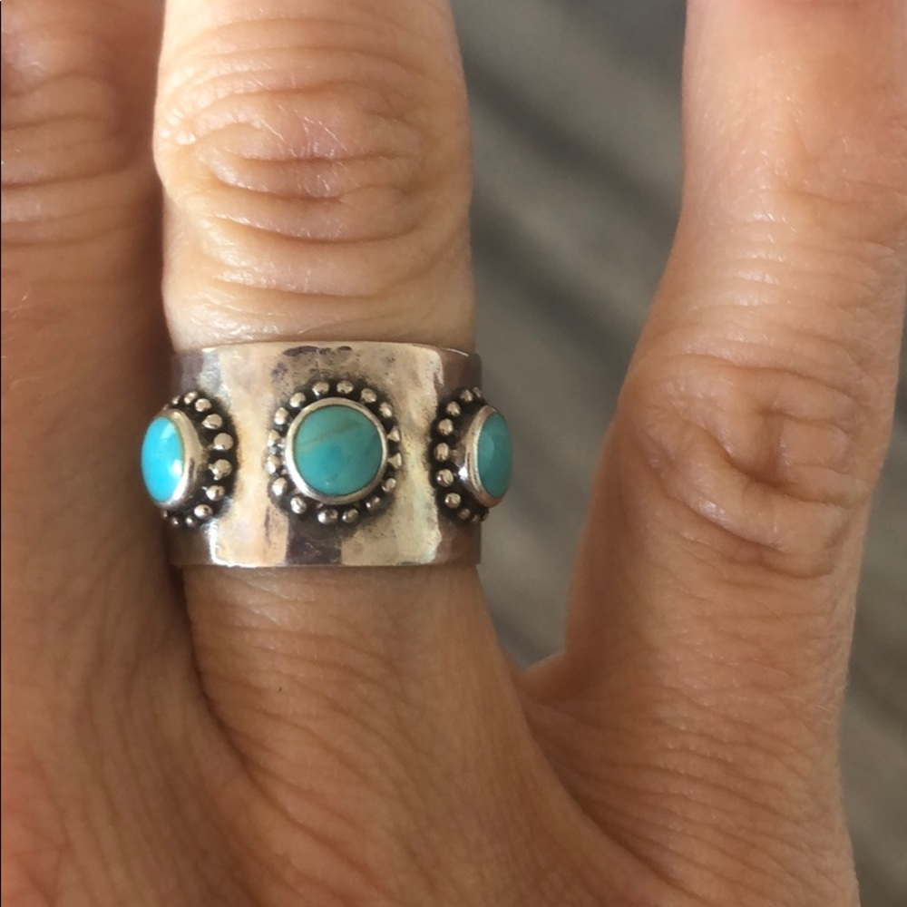 Silver and Turquoise Ring - Picture 2 of 4